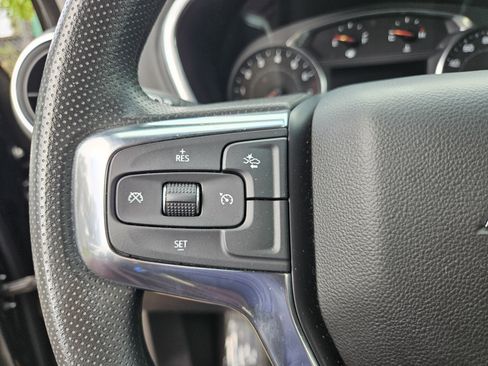 Used 2024 Chevrolet Blazer LT FWD image 20