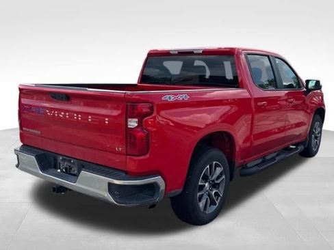 Used 2023 Chevrolet Silverado 1500 LT AWD/4WD image 5