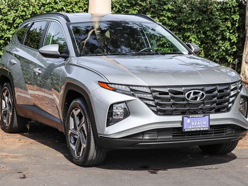 Used 2023 Hyundai Tucson SEL w/ Convenience Package AWD/4WD image 3