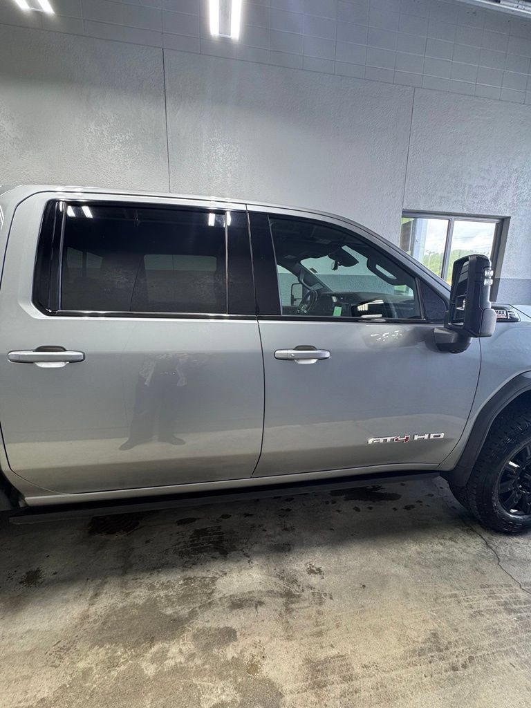 Used 2024 GMC Sierra 2500 AT4 w/ AT4 Premium Plus Package AWD/4WD image 13
