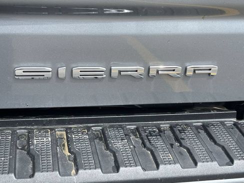 Used 2023 GMC Sierra 1500 Denali AWD/4WD image 8