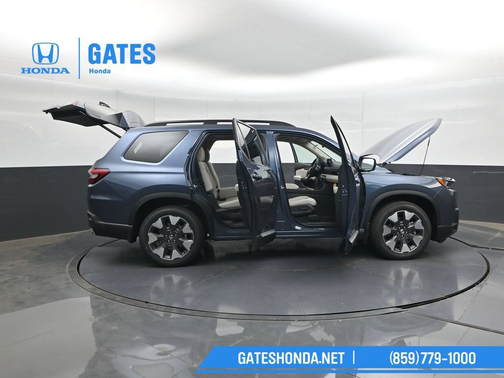 New 2026 Honda Pilot Touring image 59