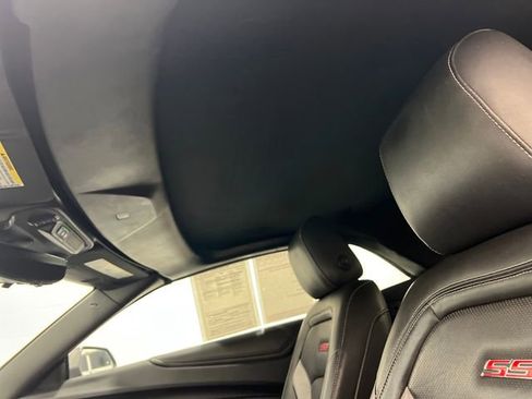 Used 2020 Chevrolet Camaro SS image 15