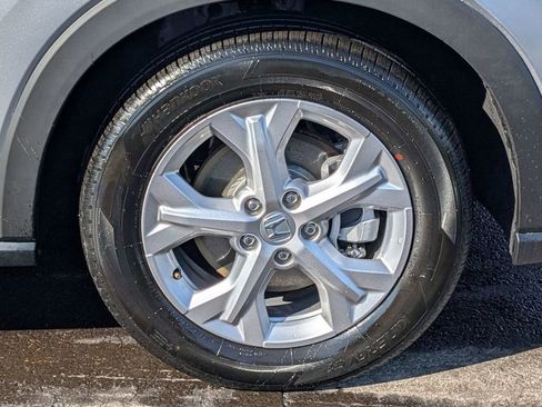 Used 2025 Honda HR-V LX image 16