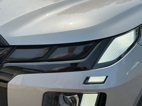 Used 2023 Hyundai Palisade Limited image 9