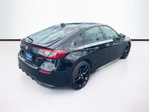 Used 2025 Honda Civic Sport image 9