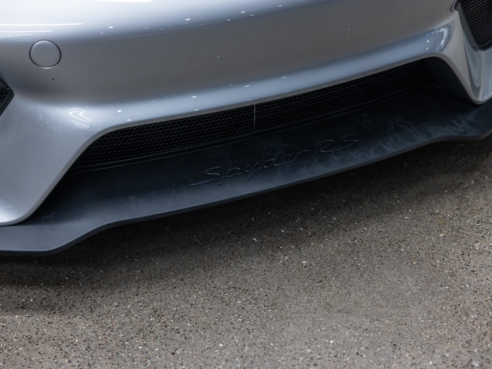 Certified 2025 Porsche 718 Boxster Spyder RS RWD image 14
