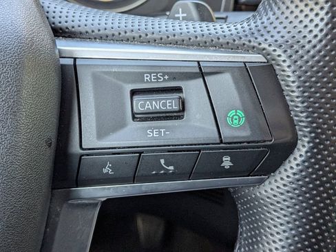 Used 2024 Mitsubishi Outlander SE image 23