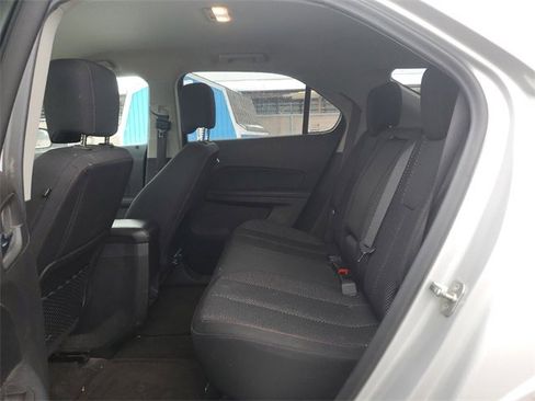 Used 2017 Chevrolet Equinox LT w/ Convenience Package image 25