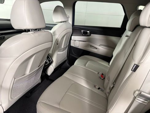 New 2026 Kia Sorento S image 35