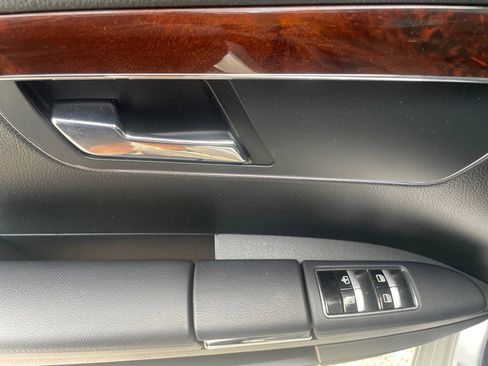 Used 2013 Mercedes-Benz S 550 4MATIC image 16