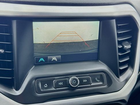Used 2019 GMC Acadia SLE w/ LPO, Floor Liner Package FWD image 10