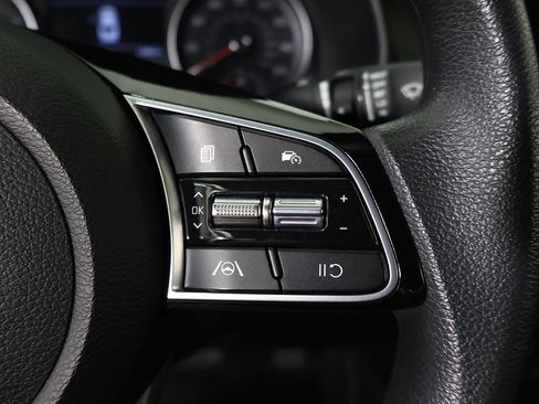 Used 2023 Kia Forte LXS FWD image 37