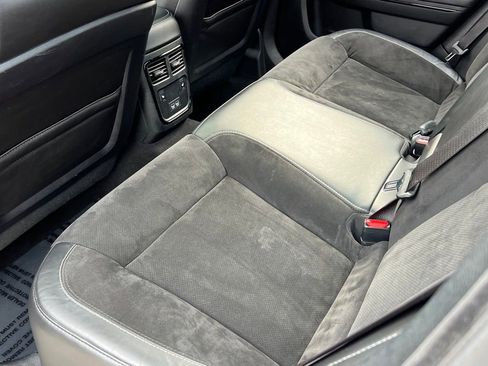 Used 2022 Dodge Charger GT w/ Plus Group image 19