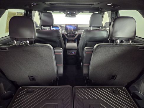 Used 2025 Ford Explorer ST w/ Sun And Sound Package AWD/4WD image 29