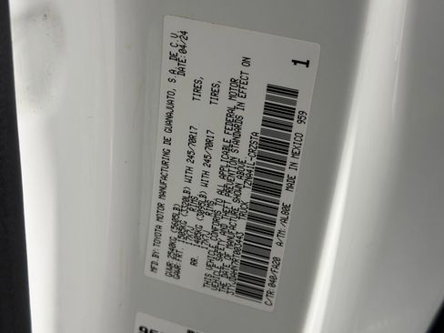 Used 2024 Toyota Tacoma SR image 27