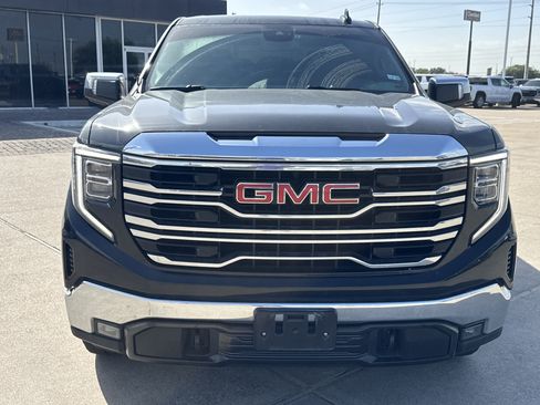 Used 2023 GMC Sierra 1500 SLT RWD image 13