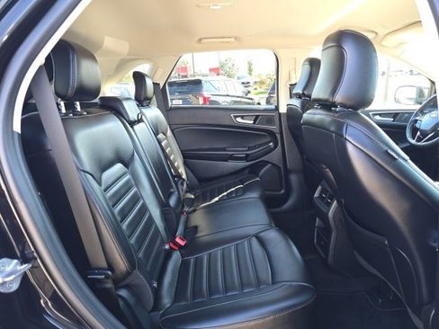 Certified 2024 Ford Edge SEL image 17