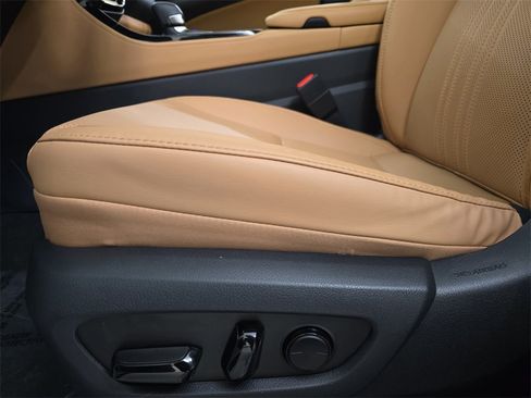 Certified 2025 Lexus NX 350 350h Base image 32