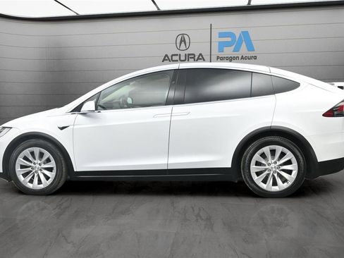 Used 2018 Tesla Model X P100D image 28