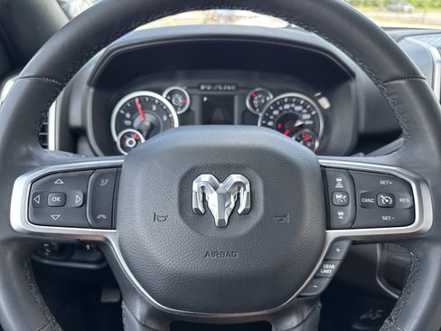 Certified 2025 RAM 2500 Big Horn AWD/4WD image 10