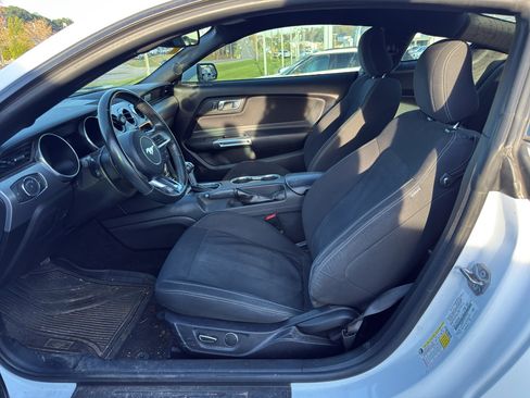 Used 2018 Ford Mustang Coupe w/ Equipment Group 101A image 10