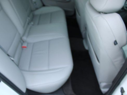 Used 2015 Acura TLX w/ Technology Package FWD image 6