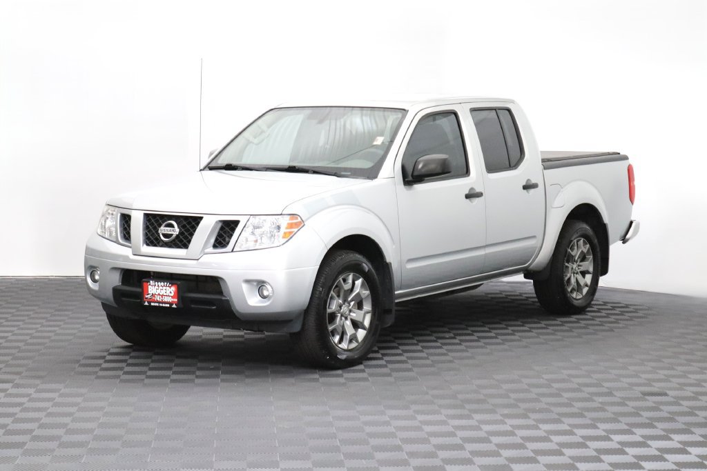 Used 2021 Nissan Frontier SV AWD/4WD image 3