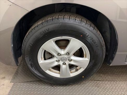 Used 2016 Nissan Quest SV image 39