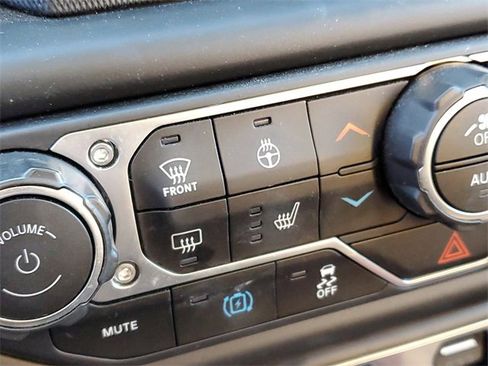 Used 2023 Jeep Wrangler Unlimited Sahara w/ Dual Top Group image 22