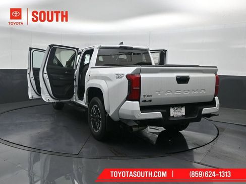 New 2026 Toyota Tacoma TRD Sport w/ TRD Sport Upgrade Package AWD/4WD image 55