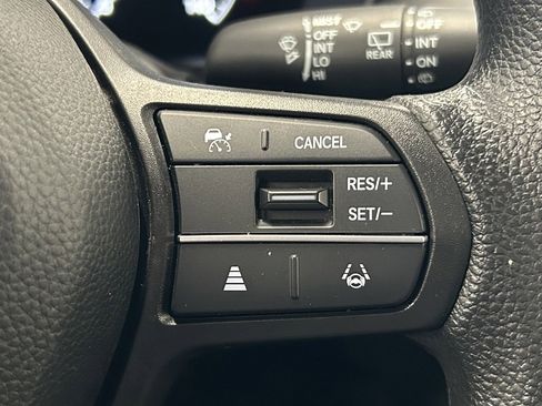 Used 2023 Honda HR-V LX image 24