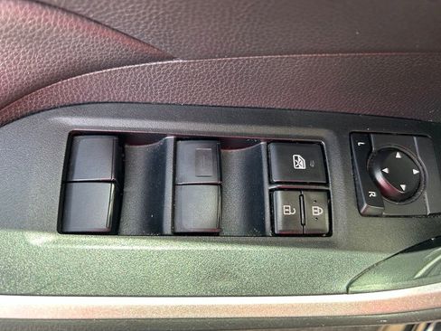 Used 2020 Toyota RAV4 XLE FWD image 18