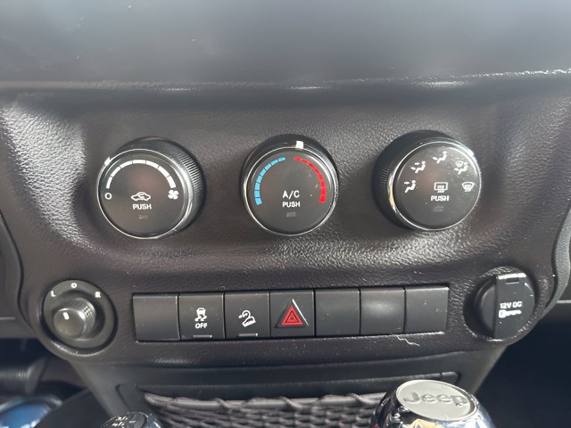 Certified 2017 Jeep Wrangler Unlimited Sport w/ Quick Order Package 24S AWD/4WD image 18
