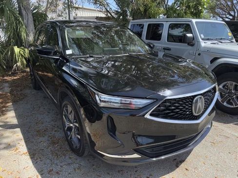 Used 2022 Acura MDX FWD w/ Technology Package image 2