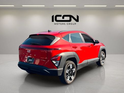 Used 2025 Hyundai Kona SEL AWD/4WD image 5