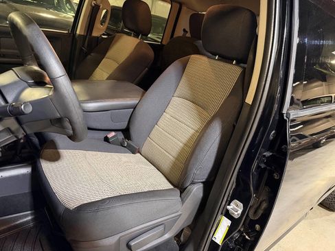 Used 2012 RAM 3500 ST w/ Chrome Appearance Group image 24