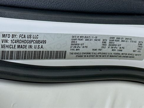 Used 2023 Dodge Durango GT image 12