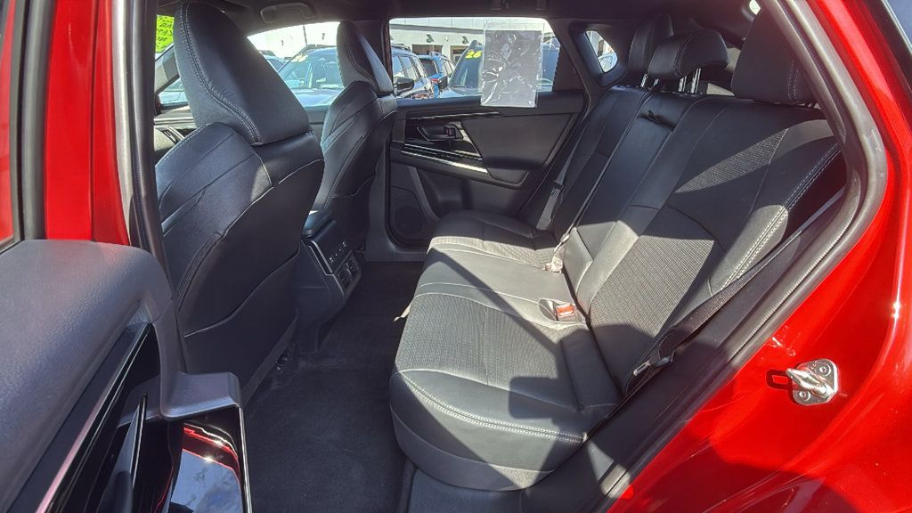 Certified 2023 Subaru Solterra AWD image 18