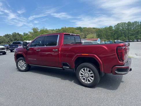 Used 2022 GMC Sierra 3500 Denali w/ Denali Ultimate Package AWD/4WD image 4