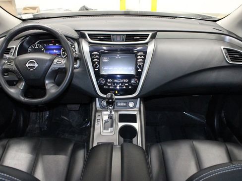 Used 2023 Nissan Murano SV image 29