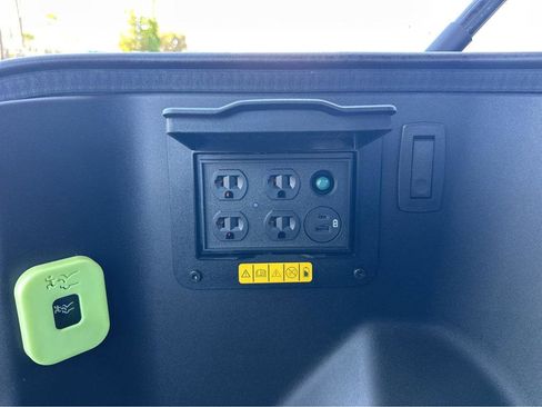 Used 2024 Ford F150 Lightning Pro image 45