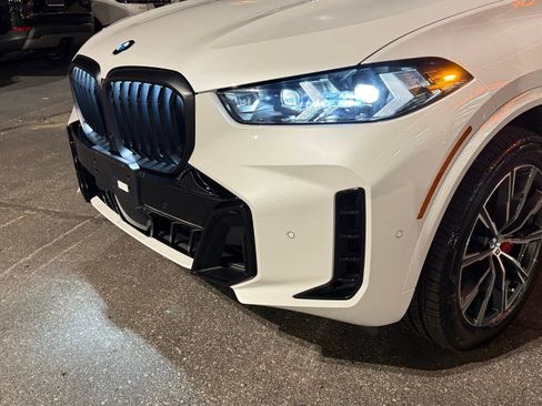 Used 2026 BMW X5 xDrive40i image 9