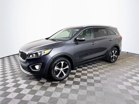 Used 2016 Kia Sorento EX w/ EX Premium Package FWD image 1