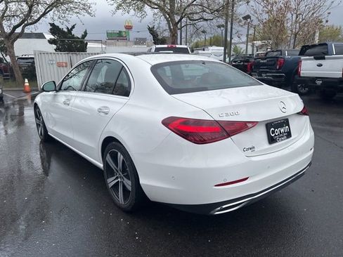 Used 2025 Mercedes-Benz C 300 4MATIC Sedan image 6