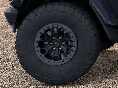 New 2025 Ford Bronco Raptor image 21
