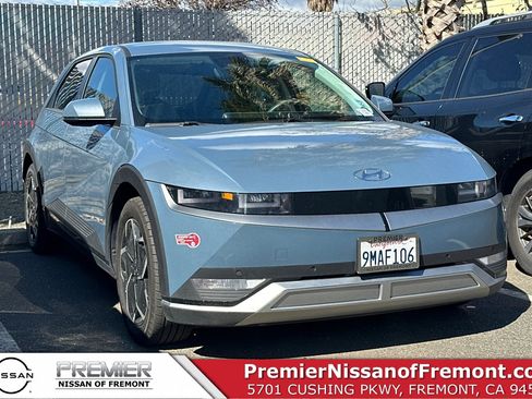 Used 2024 Hyundai Ioniq 5 SEL image 1