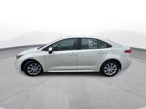 Used 2020 Toyota Corolla LE FWD image 9