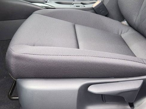 Used 2026 Toyota Corolla LE image 18