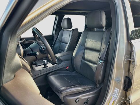 Used 2014 Jeep Grand Cherokee Summit RWD image 21